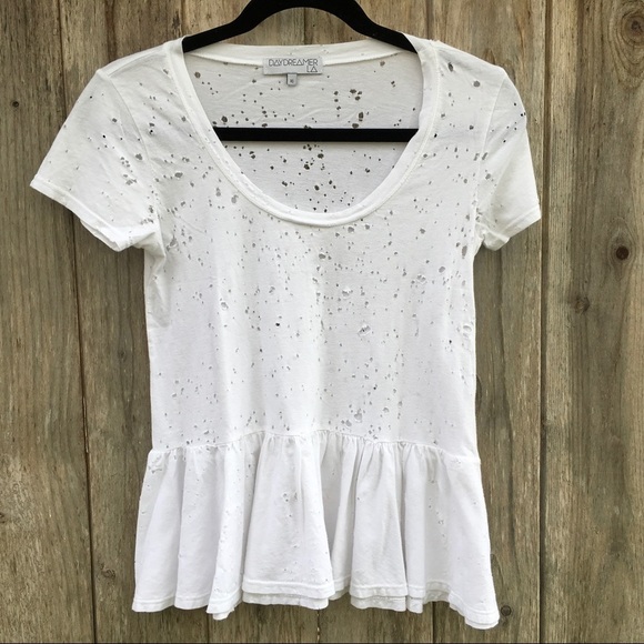 White Urban Outfitters Daydreamer White Destroyed Peplum Deep Scoop Tee Size XS - Picture 1 of 5